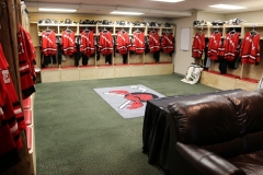 hockey lockers 4
